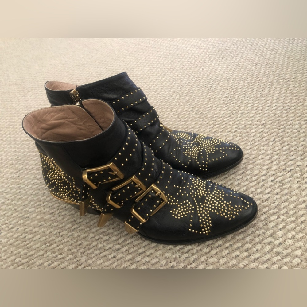 Chloe black leather susanna boots size 38